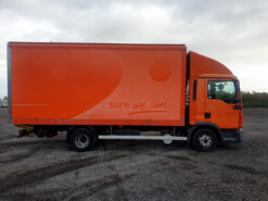 man tgl ridgid box truck with tail lift 4x2 2009 211102 c