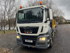 man tgs 320.26 low loader beavertail recovery truck rigid 6x2 auto 2018 241201