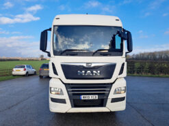 man tgx 26.460 tractor unit 6x2 auto 2019 260103