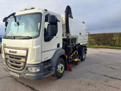 daf lf fa 230 16t road sweeper rigid 4x2 auto 2020 260202