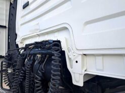 man tgx tractor unit 6x2 auto 2020 260306