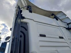 man tgx tractor unit 6x2 auto 2020 260306