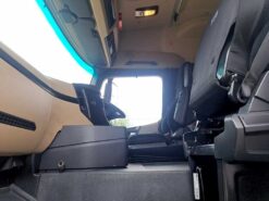mercedes actros tractor unit 6x2 auto 2021 260501