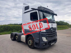 mercedes actros 2545 big space tractor unit 6x2 auto 2021 260602