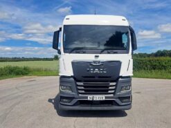 man tgx 26.470 tractor unit 6x2 auto 2020 260603