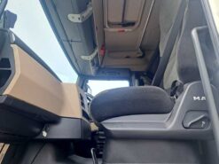 man tgx 26.470 tractor unit 6x2 auto 2020 260604
