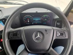 mercedes actros 2545 big space tractor unit 6x2 auto 2021 260602