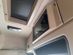 mercedes actros 2545 big space tractor unit 6x2 auto 2021 260602