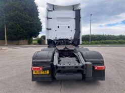 mercedes actros 2545 big space tractor unit 6x2 auto 2021 260602