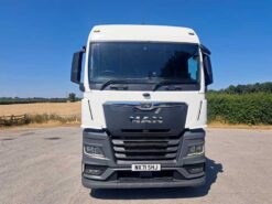 man tgx 26.470 tractor unit 6x2 auto 2021 260704
